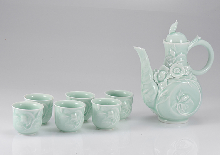 “錦上添花”酒具